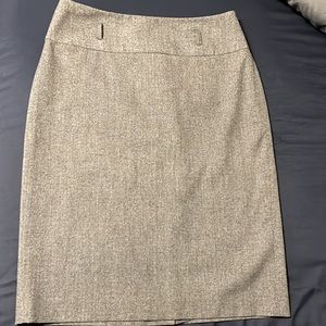 Apt 9 skirt